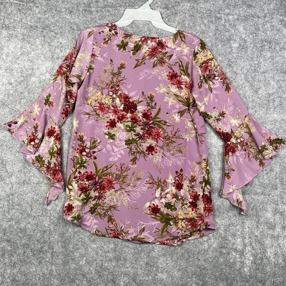 Aura Floral Tunic Top Women's Size M Semi Sheer Lilac Angel Sleeve Office Casual - Picture 8 of 8